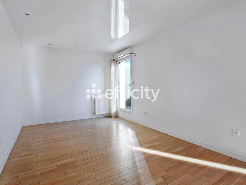 Appartement - 110 m² - 4 pièces