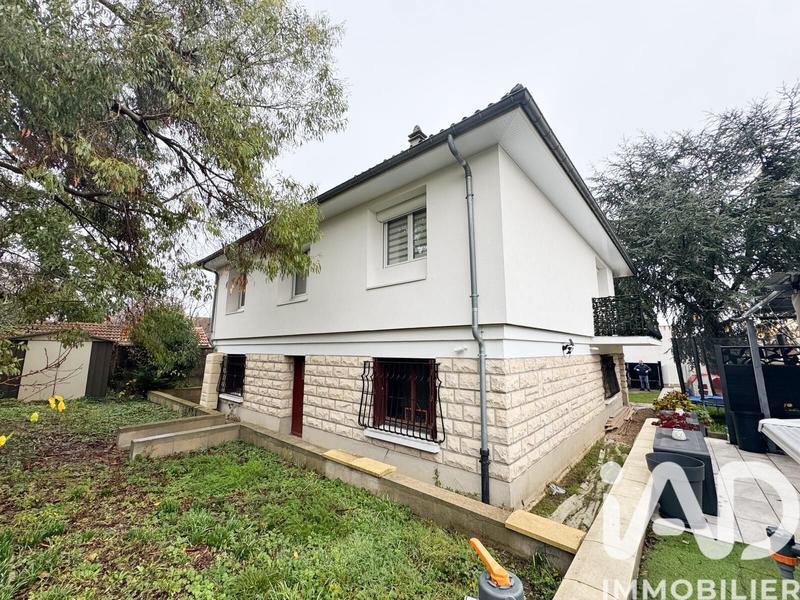 Maison - 118 m² - 5 pièces