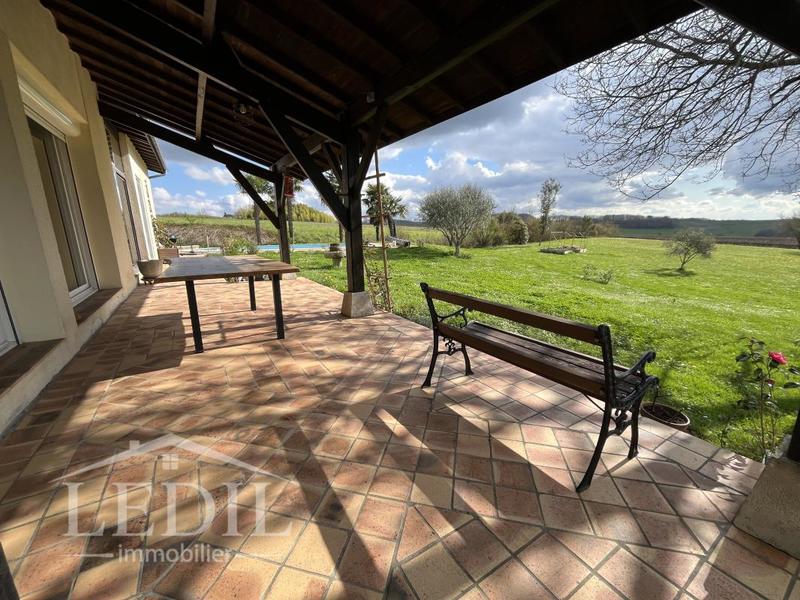 Maison de campagne - 189 m² - 6 pièces