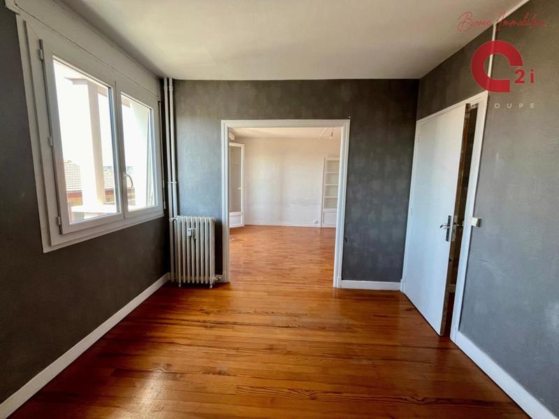 Appartement - 86 m² - 4 pièces