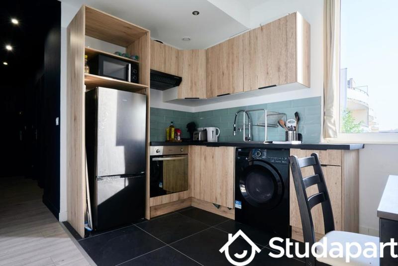 Chambre - 12 m² - 1 pièce