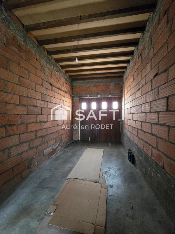 Maison - 168 m² - 8 pièces