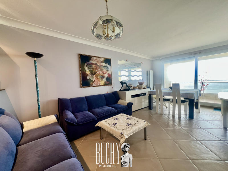 Appartement - 77 m² - 3 pièces