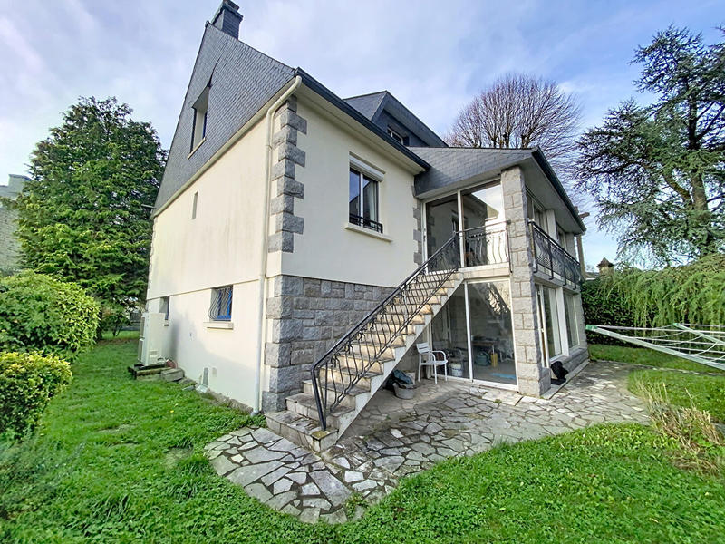 Maison - 158 m² - 6 pièces