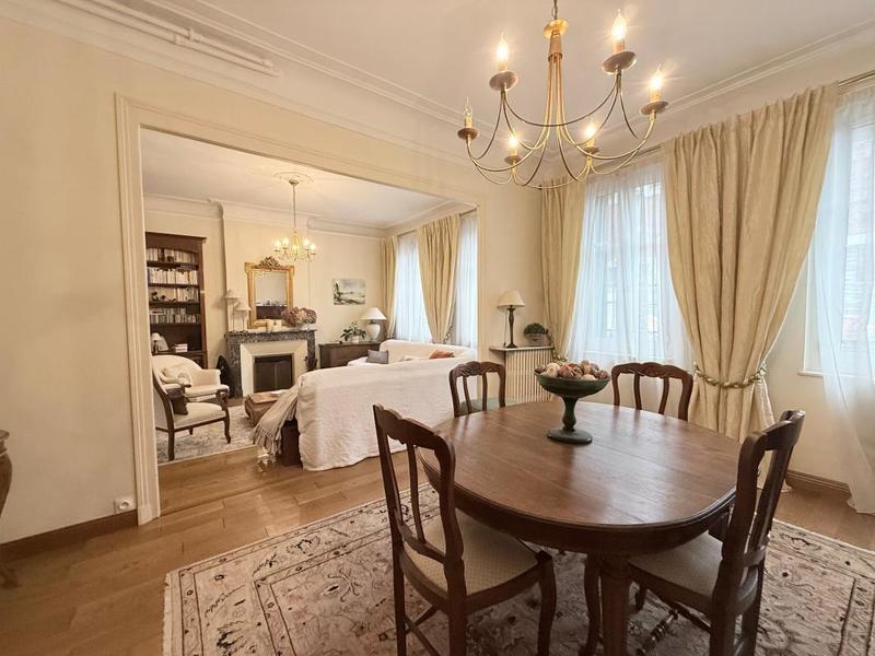 Maison - 170 m² - 5 pièces