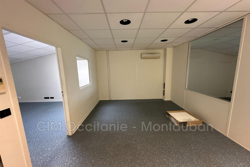 Local commercial - 294 m²