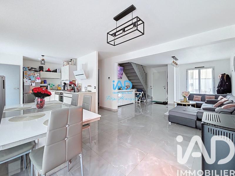 Maison - 91 m² - 5 pièces