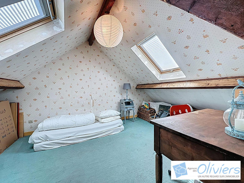 Maison - 102 m² - 5 pièces