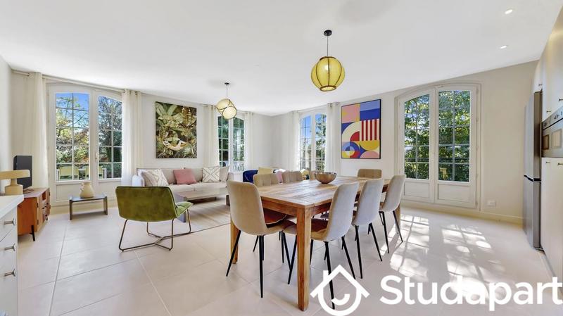 Chambre - 14 m² - 1 pièce