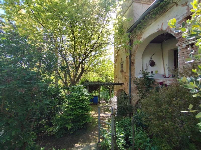 Maison - 260 m² - 10 pièces