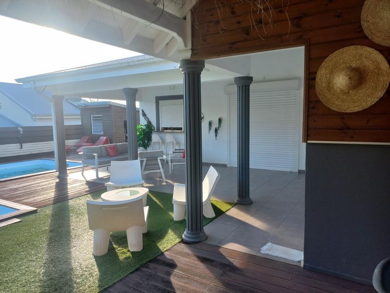 Maison - 145 m² - 5 pièces