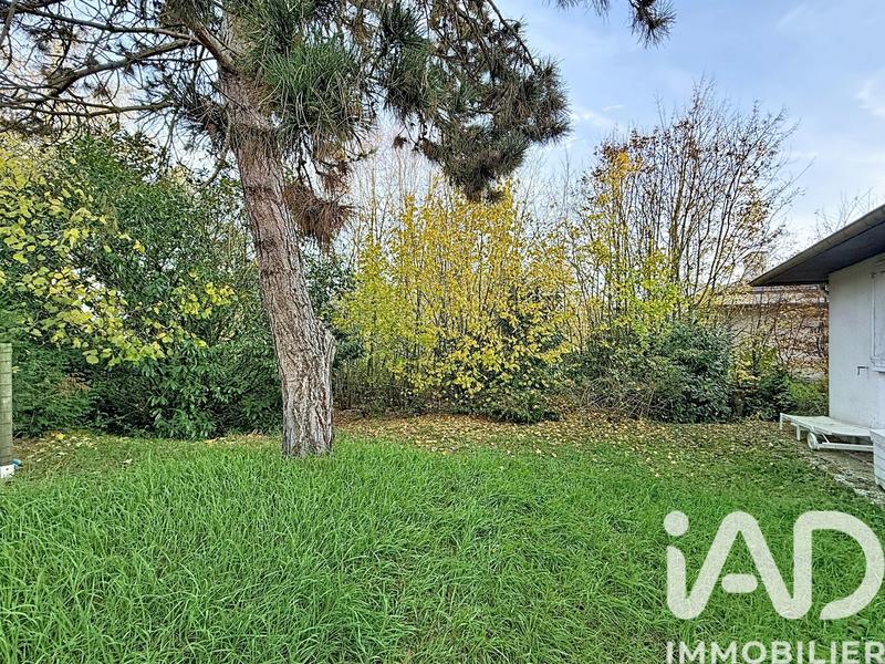 Maison - 210 m² - 6 pièces