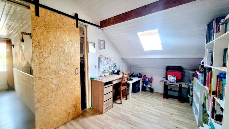 Maison - 122 m² - 4 pièces