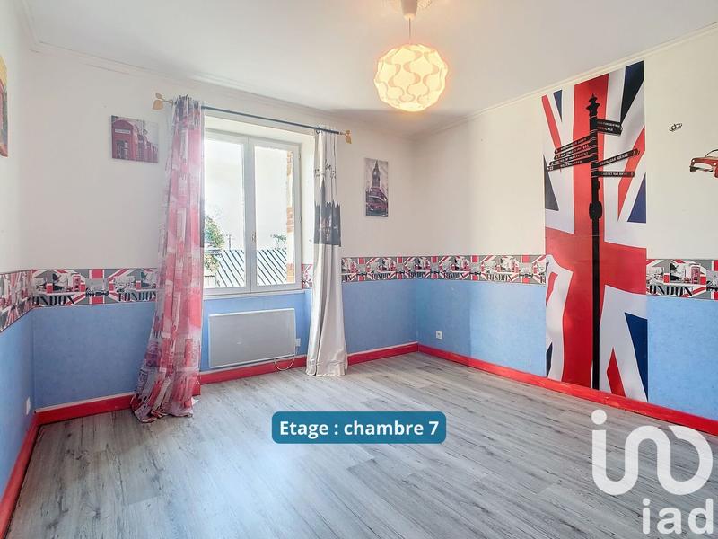 Maison - 244 m² - 9 pièces