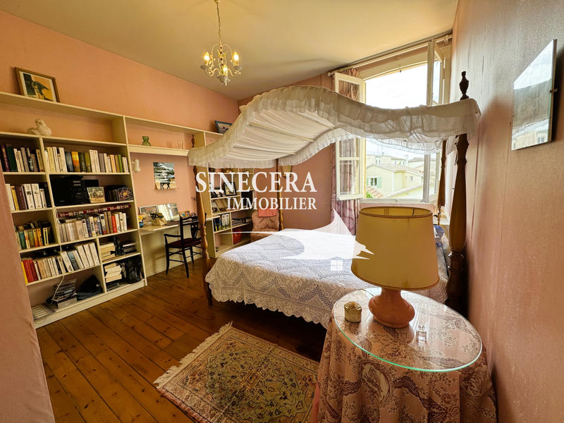 Maison - 163 m² - 7 pièces