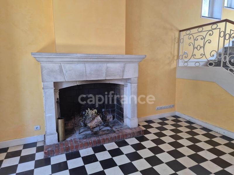 Maison - 188 m² - 8 pièces