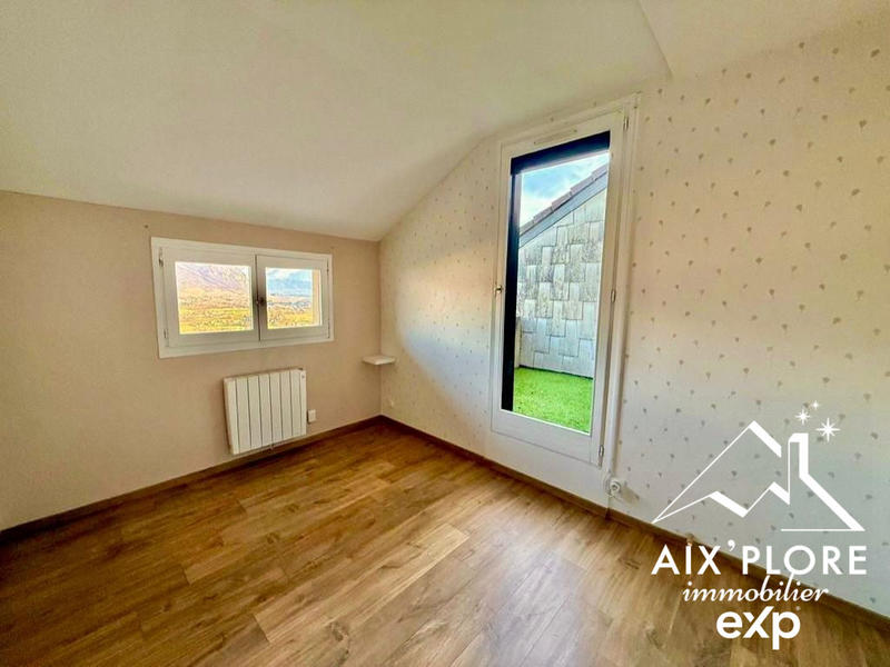 Appartement - 120 m² - 5 pièces