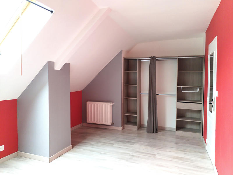 Maison - 95 m² - 5 pièces
