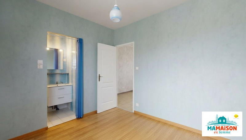 Maison - 64 m² - 4 pièces