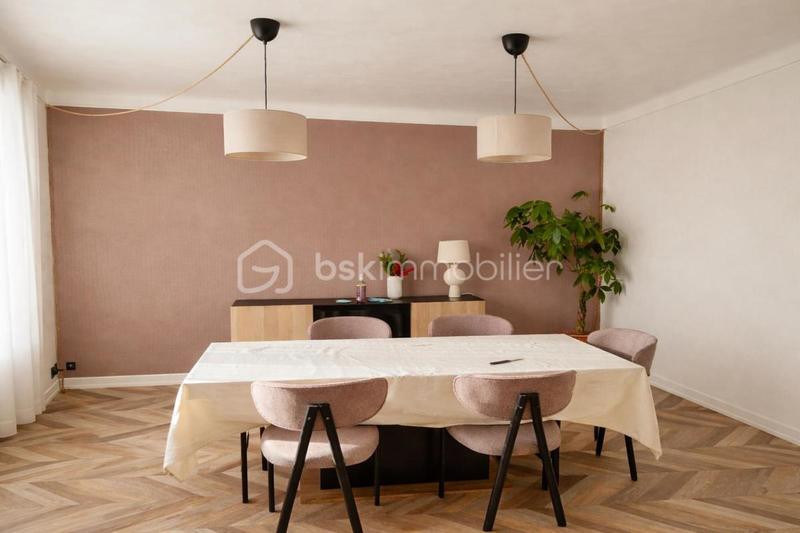 Maison jumelée - 117 m² - 5 pièces