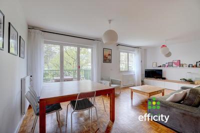 Appartement - 85 m² - 4 pièces