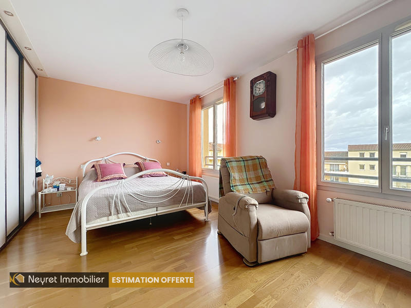 Appartement - 114 m² - 3 pièces