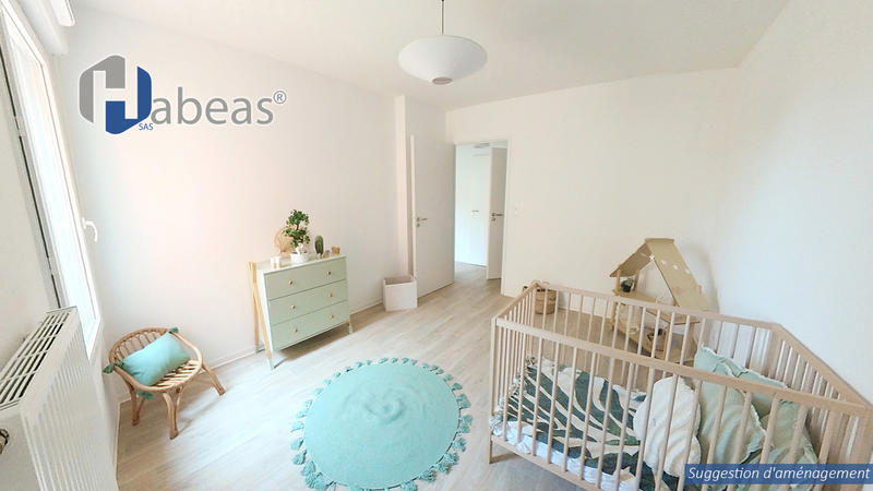 Appartement - 81 m² - 4 pièces