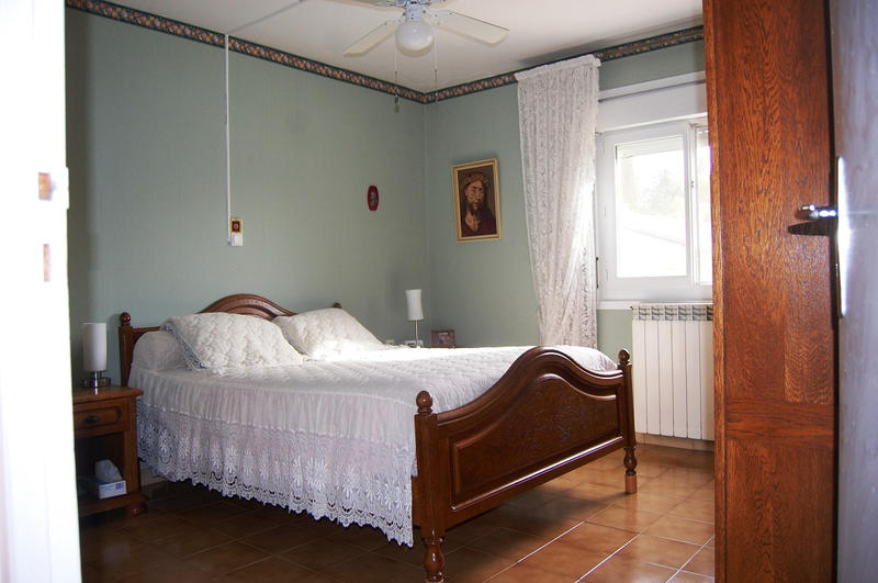 Maison - 240 m² - 10 pièces