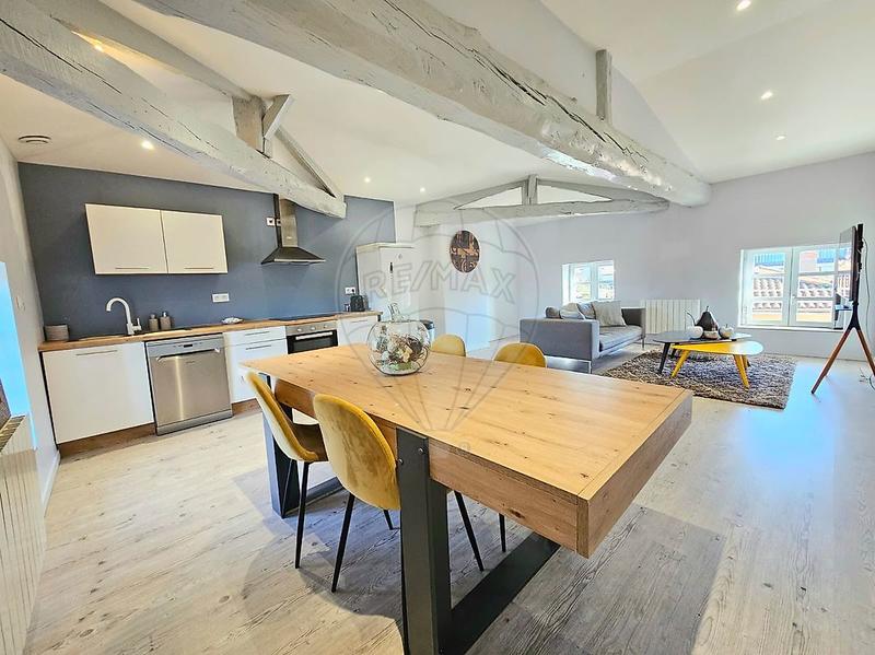 Appartement - 84 m² - 4 pièces