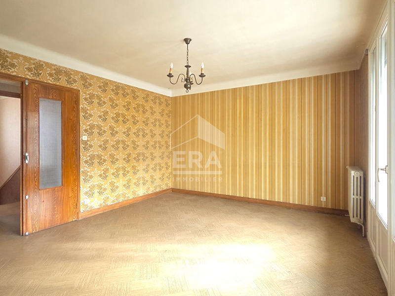 Maison - 179 m² - 7 pièces