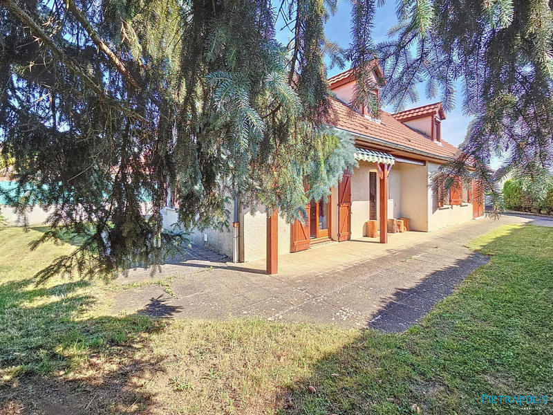 Maison - 157 m² - 7 pièces