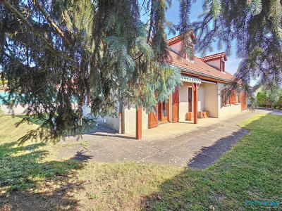 Maison - 157 m² - 7 pièces