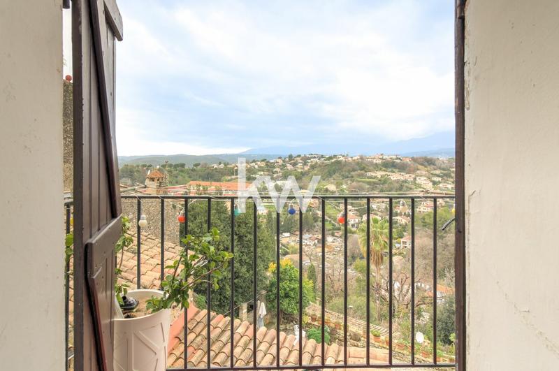 Maison de village - 105 m² - 4 pièces