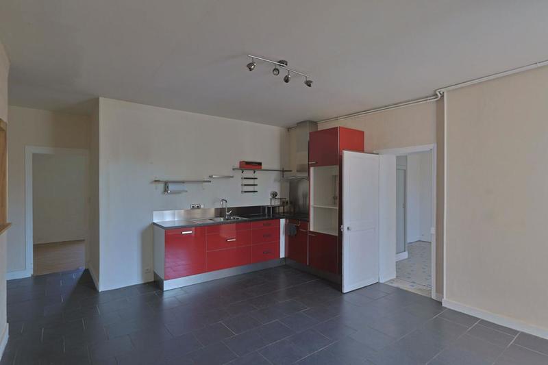 Maison - 98 m² - 4 pièces