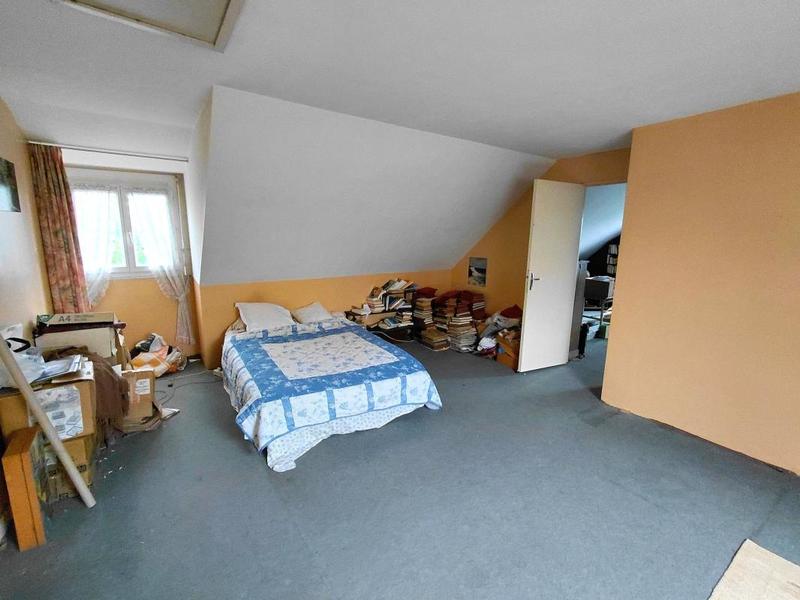 Maison - 150 m² - 8 pièces