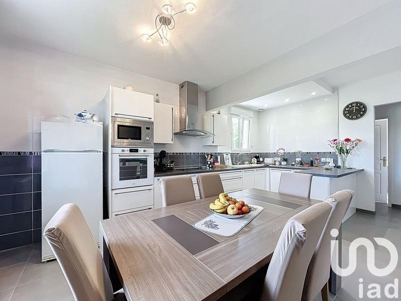 Maison - 122 m² - 5 pièces