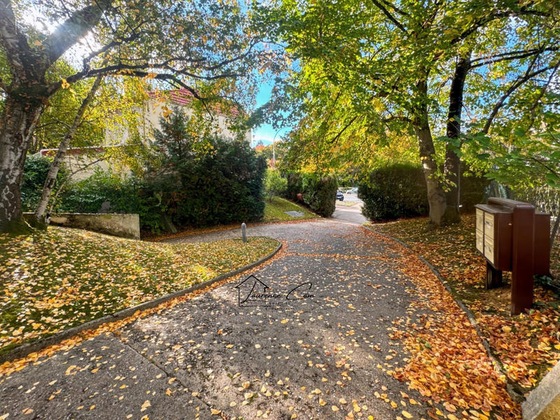 Appartement - 91 m² - 5 pièces