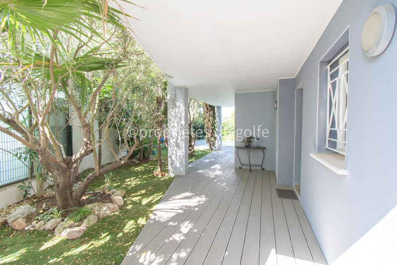 Maison - 142 m² - 5 pièces