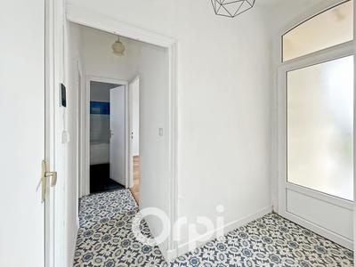 Immeuble - 115 m² - 5 pièces