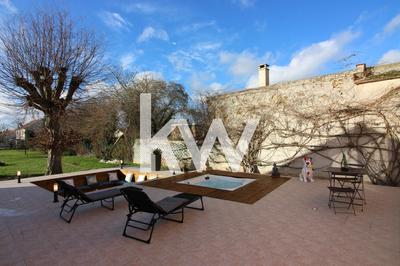 Maison ancienne - 180 m² - 6 pièces