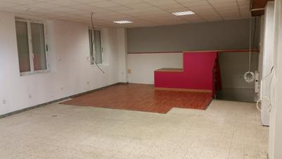 Local commercial - 180 m² - 4 pièces
