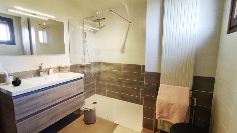 Maison - 168 m² - 7 pièces