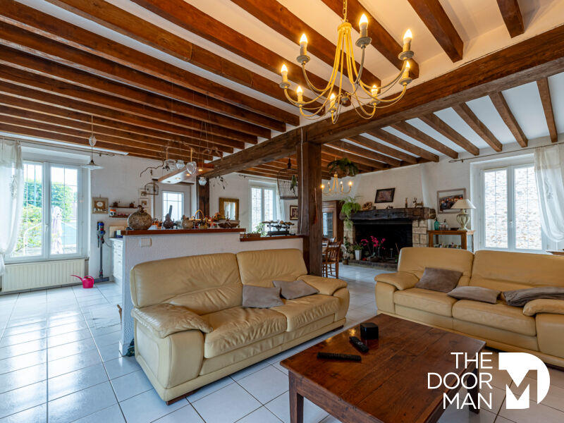 Maison - 183 m² - 6 pièces