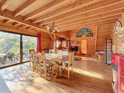 Maison - 175 m² - 7 pièces