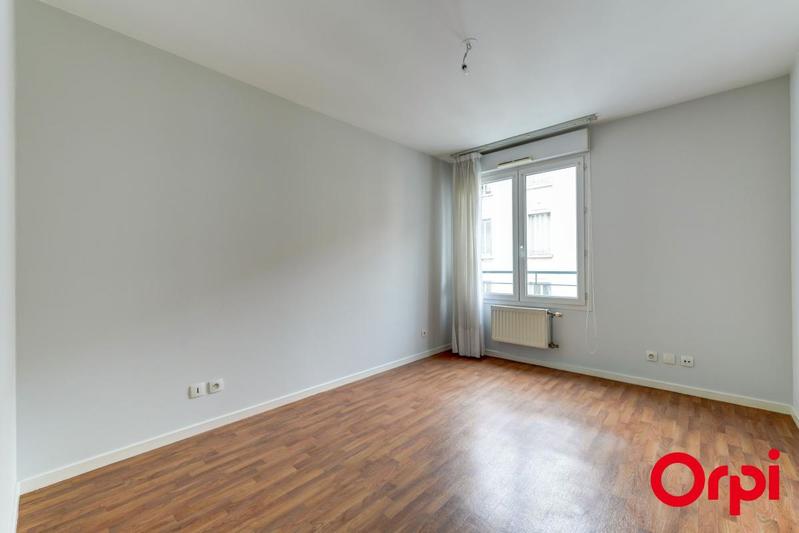 Appartement - 111 m² - 5 pièces