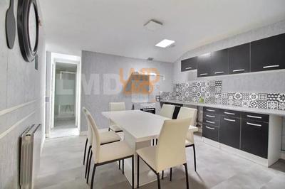 Maison de ville - 91 m² - 5 pièces