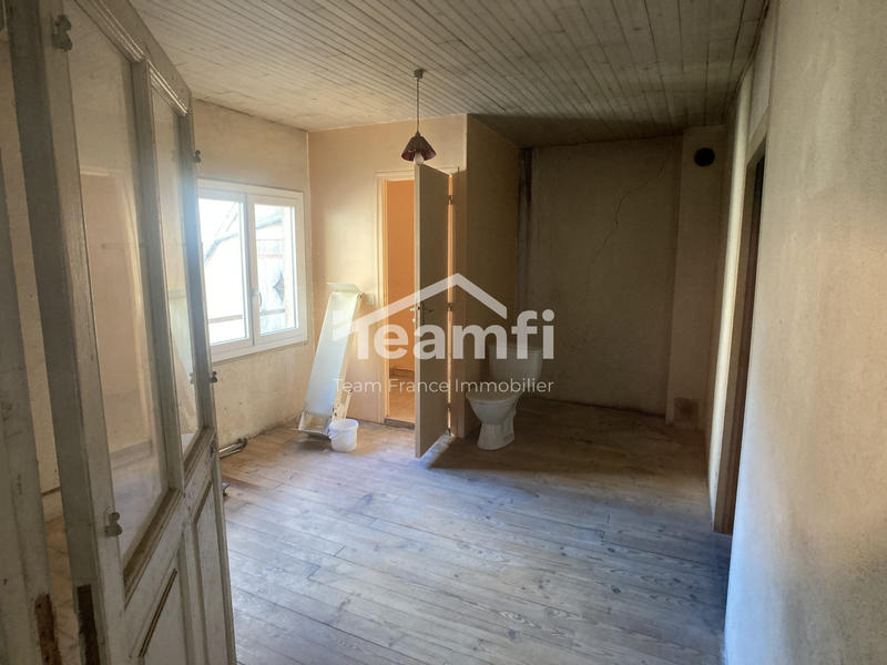 Maison - 96 m² - 4 pièces