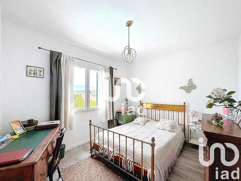 Maison - 186 m² - 9 pièces