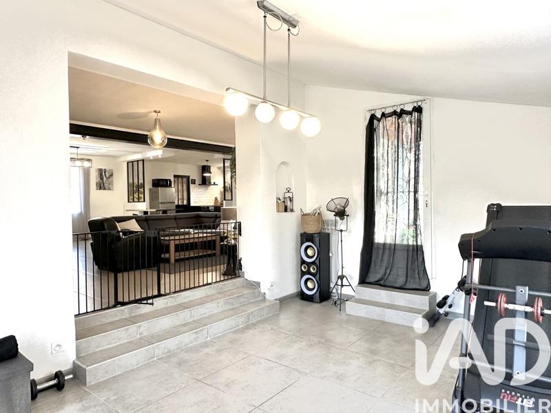 Maison - 137 m² - 5 pièces