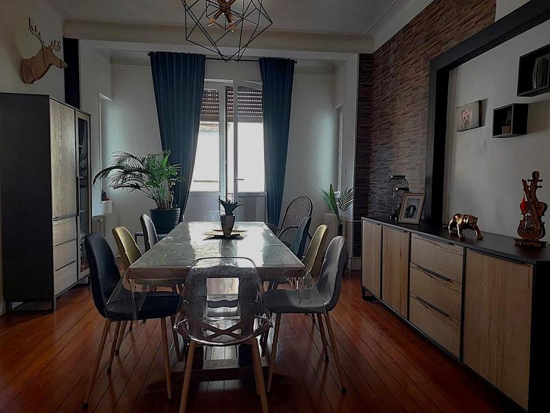 Appartement - 133 m² - 5 pièces